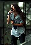 alanis003.jpg