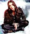 alanis005.jpg
