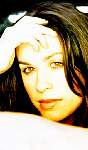 alanis018.jpg