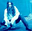alanis041.jpg
